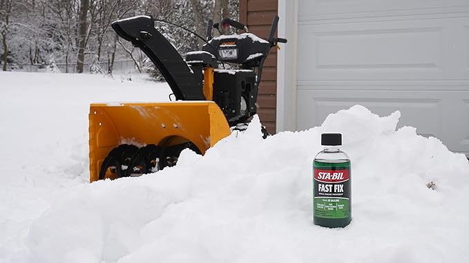 STA-BIL Fast Fix - Small Engine Treatment, Cleans Carburetors & Injectors, Fixes Rough Running Engines, Eliminates Water, Carb Cleaner & Fuel Injector Cleaner, 8oz (12 Pack)