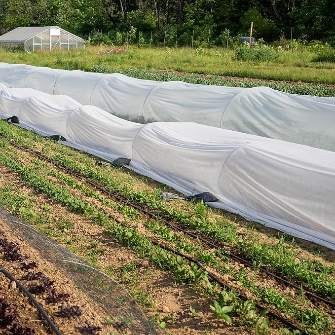 10x30ft Plant Covers Freeze Protection, 1.5oz/yd² Frost Cloths, Plant Blanket for Winter Raised Garden Bed, Garden Cover for Snow, Tree, Shrub, Burlap, Rose