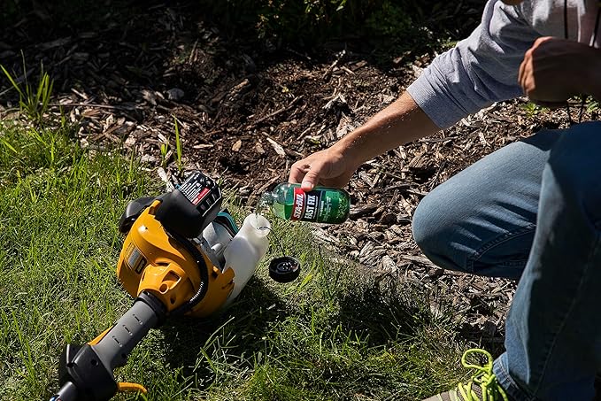 STA-BIL Fast Fix - Small Engine Treatment, Cleans Carburetors and Injectors, Fixes Rough Running Engines, Eliminates Water, Treats Up to 20 Gallons, 8oz (22304), Green (Pack of 2)