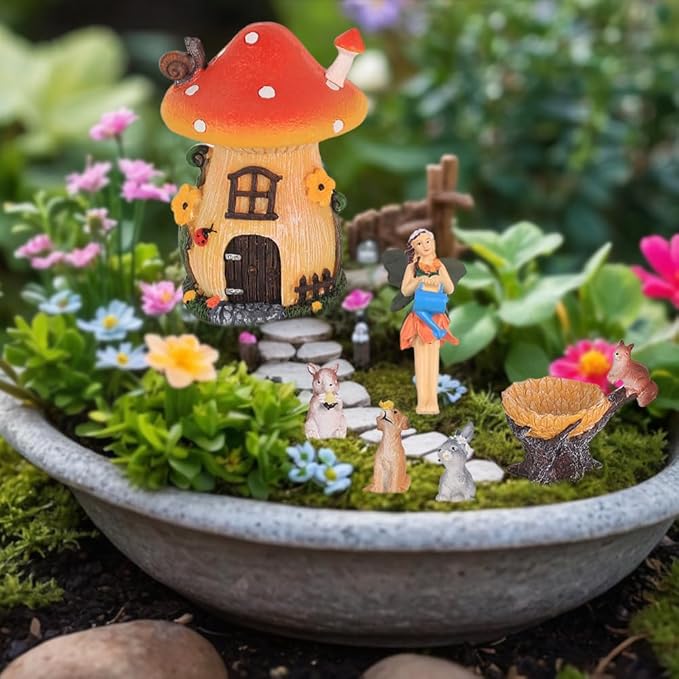 MEETYAMOR Miniature Fairy Garden Accessories, 6 PCS Mushroom House Kit with Mini Resin Animals, Whimsical Ornaments Outdoor Figurines Yard Art Garden Decor for Outside