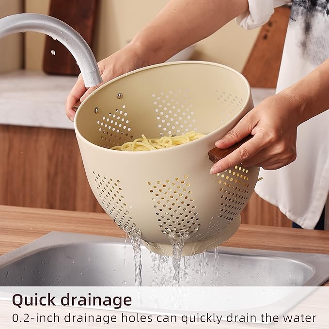 Metal Colander with Wood Handle and Stable Base, Powder Coated Steel Kitchen Strainer Basket for Draining Pasta, Vegetable and fruit (3quart,Sandyellow)