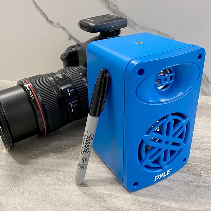 PyleUsa Indoor Outdoor Speakers Pair - 200 Watt Dual Waterproof 3.5” 2-Way Full Range System w/ 1/2” High Compliance Polymer Tweeter - in-Home, Boat, Marine, Deck, Patio, Poolside (Blue) - PDWR35BL