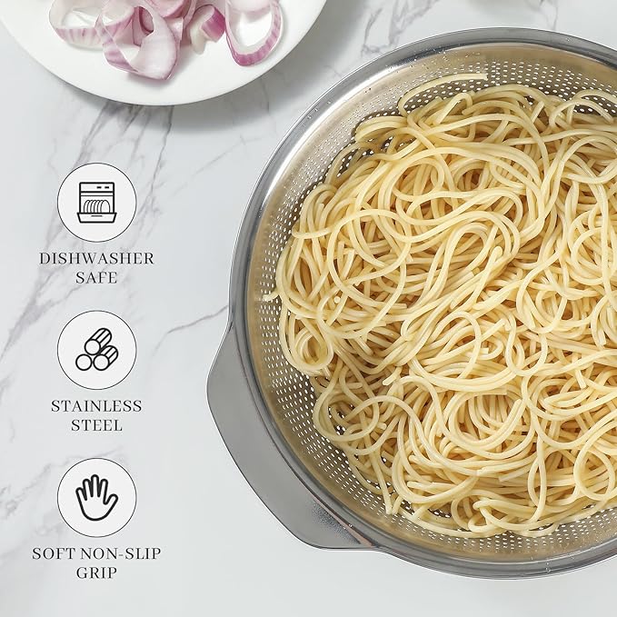 18/8 Stainless Steel Microwell Colander, 5QT Large Capacity with Handle Kitchen Food Strainer Basket for Washing Vegetables, Fruits, Rice, and Pasta (primary colour, 5QT)