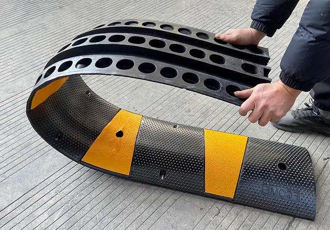 Rubber Speed Bump 6 Feet Rubber Driveway Modular Heavy Duty Speed 72.4 x 12 x 2.4 Inch Cable Protector Ramp for Garage Gravel Roads Asphalt Concrete, 6Ft-Speed Bump (2 Pack 6ft Speed Hump)