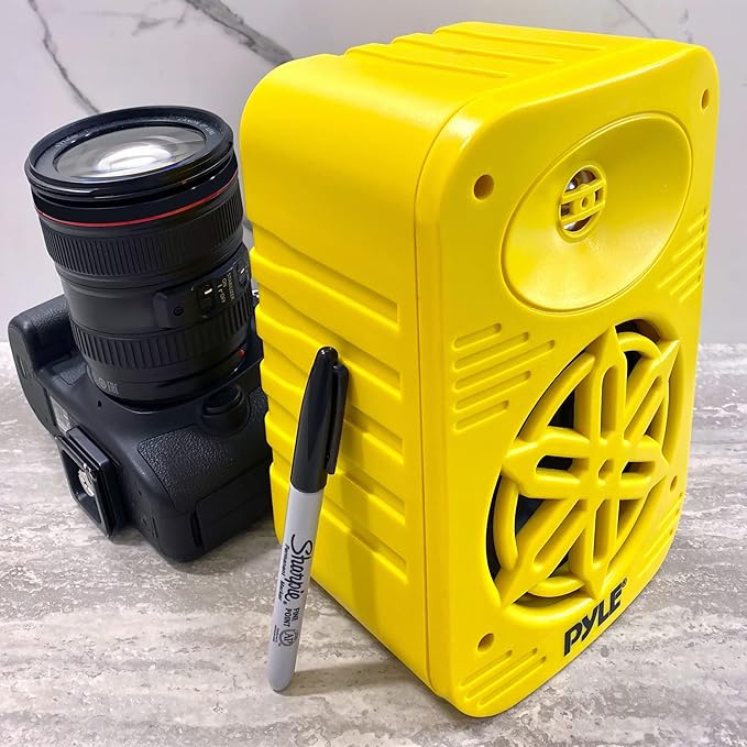 PyleUsa Indoor Outdoor Speakers Pair-500 Watt Dual Waterproof 5.25” 2-Way Full Range Speaker System w/ 1/2”High Compliance Polymer Tweeter in-Home,Boat, Marine,Deck,Patio,Poolside (Yellow) - PDWR55YL